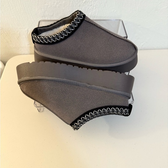 French Connection Charcoal Slip-On Shoes with Black Detailing - Picture 3 of 5